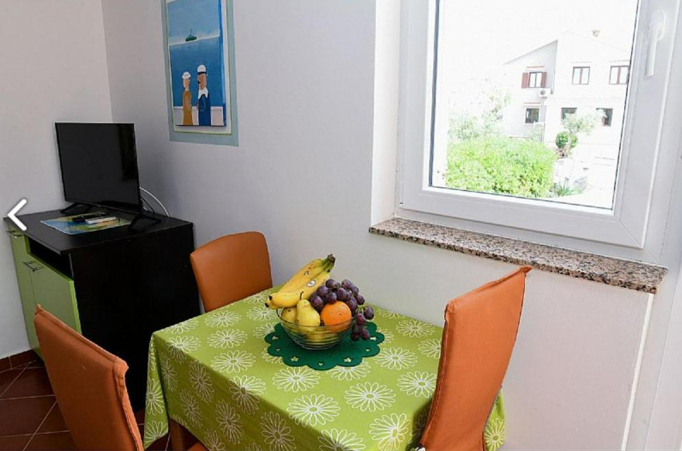 Apartments Dvori Novalja Zewnętrze zdjęcie