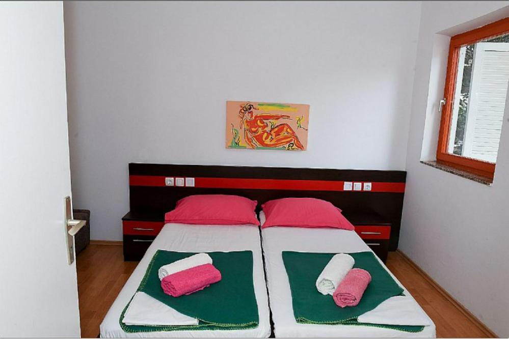 Apartments Dvori Novalja Zewnętrze zdjęcie