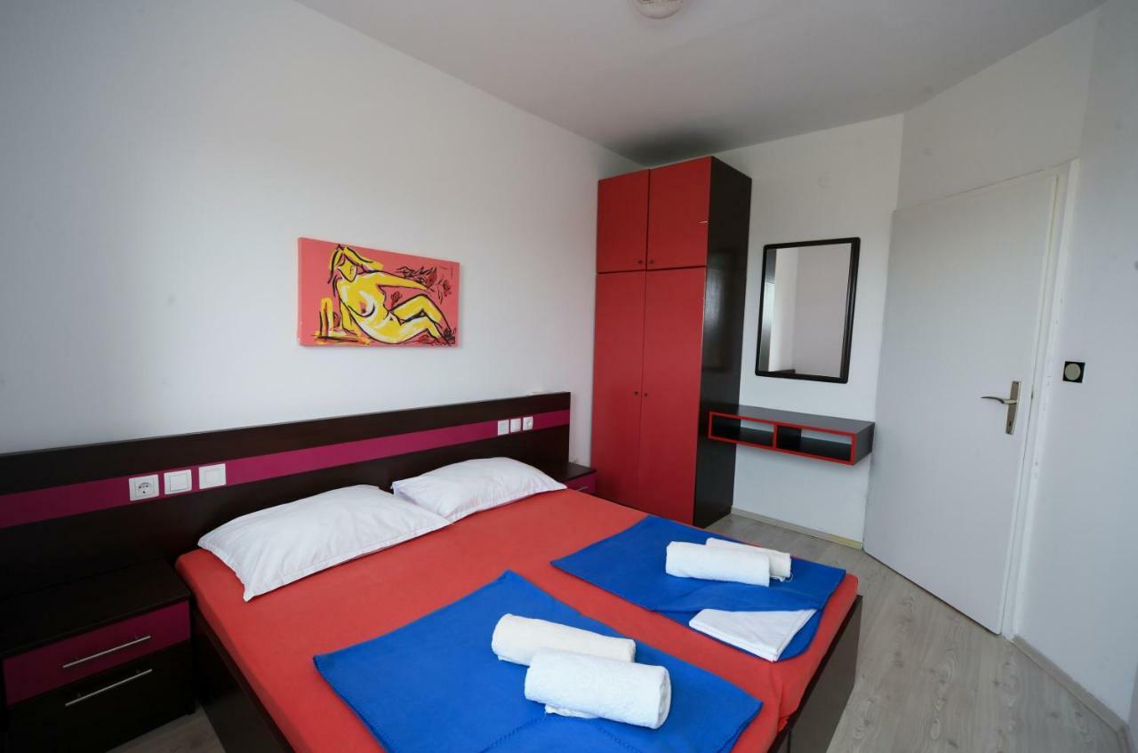 Apartments Dvori Novalja Zewnętrze zdjęcie