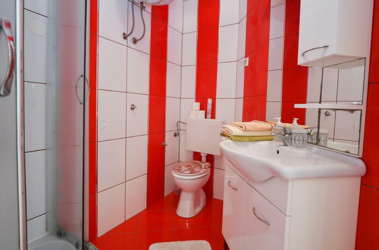 Apartments Dvori Novalja Zewnętrze zdjęcie