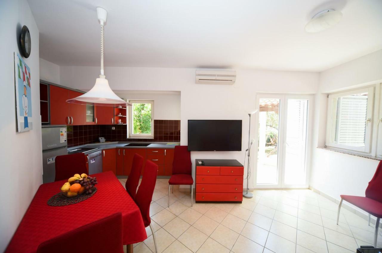 Apartments Dvori Novalja Zewnętrze zdjęcie